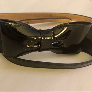 Kate Spade ♠️ black patent leather bow belt
